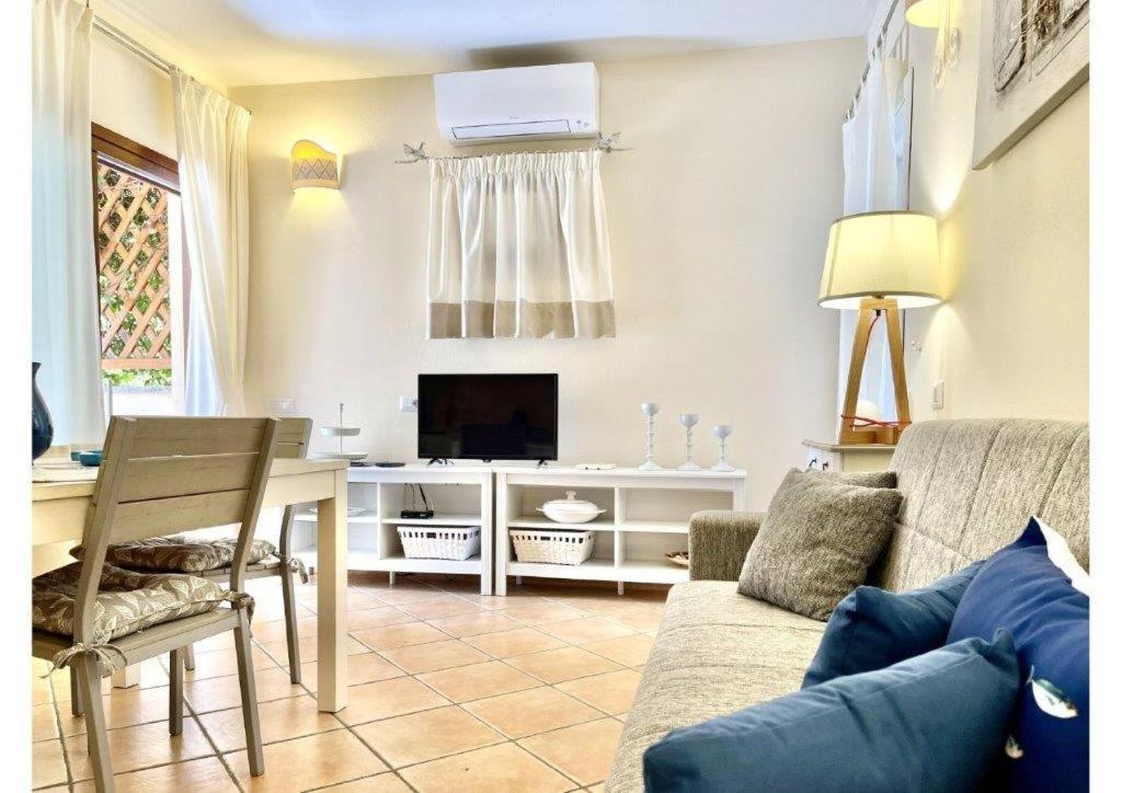 Le Residenze Sul Mare B6 Daire Porto Ottiolu Dış mekan fotoğraf